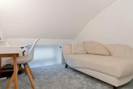 Homestay Sisi Виена Екстериор снимка