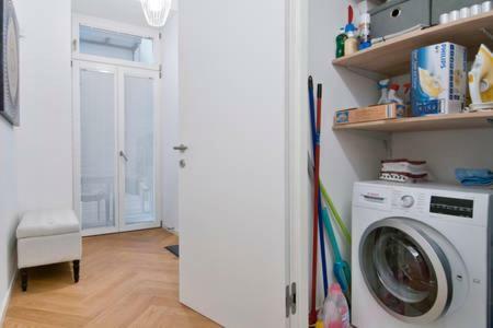 Homestay Sisi Виена Екстериор снимка